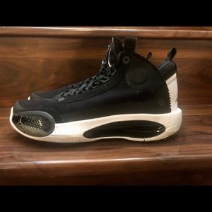 Air Jordan XXXIV